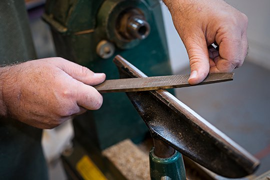 Is your Turning Tool Not Sliding Smoothly? How to Fix