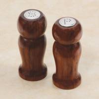 Salt and Pepper Shaker Kit Set